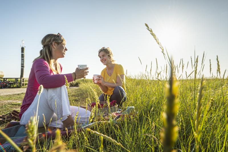 Picknick mit Nordsee-Blick genießen | © Foto Oliver Franke