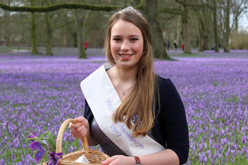 2017: Krokusblütenkönigin Neele | © Tourismus und Stadtmarketing Husum GmbH