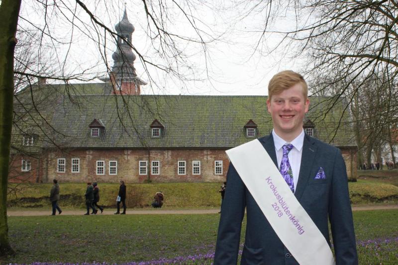 2018: Krokusblütenkönig Oke | © Tourismus und Stadtmarketing Husum GmbH