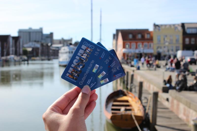 Husum Card - Einkaufs-Gutschein - im Wert von 15 €, 25 € und 50 € | © Tourismus und Stadtmarketing Husum GmbH
