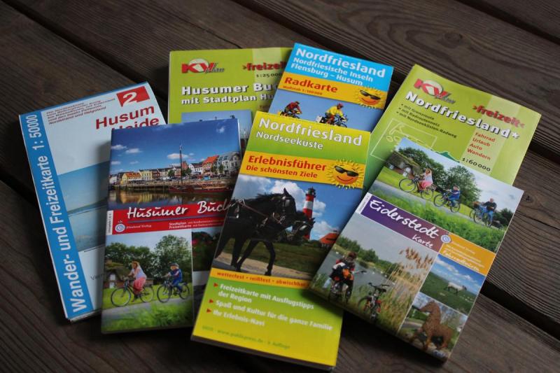 Fahrrad-, Wander- und Freizeitkarten (Auswahl) | © Tourismus und Stadtmarketing Husum GmbH