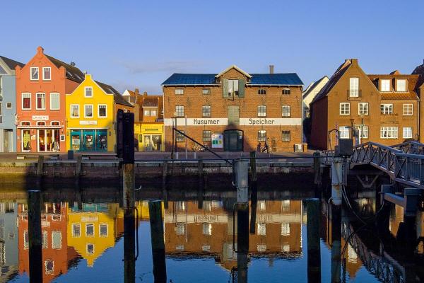 Husumer Speicher am Hafen