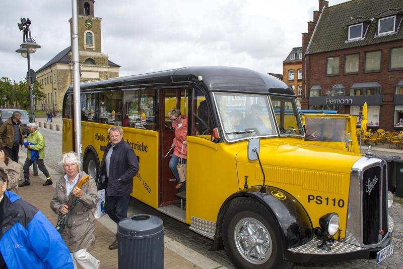 Stadtrundfahrt im Postbus | © Andreas Birresborn