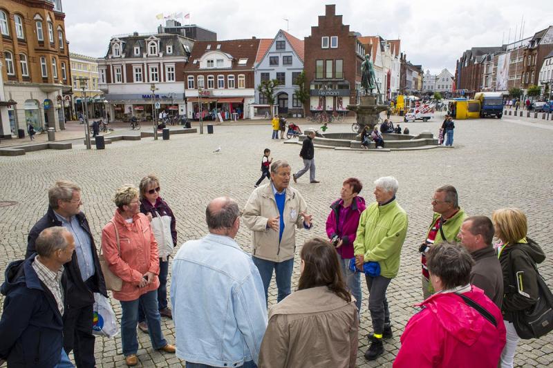 Stadtführung durch Husum, Marktplatz | © Andreas Birresborn