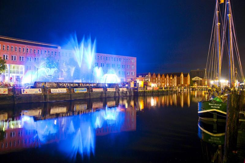 Husumer Hafentage, Lasershow | © Foto Oliver Franke
