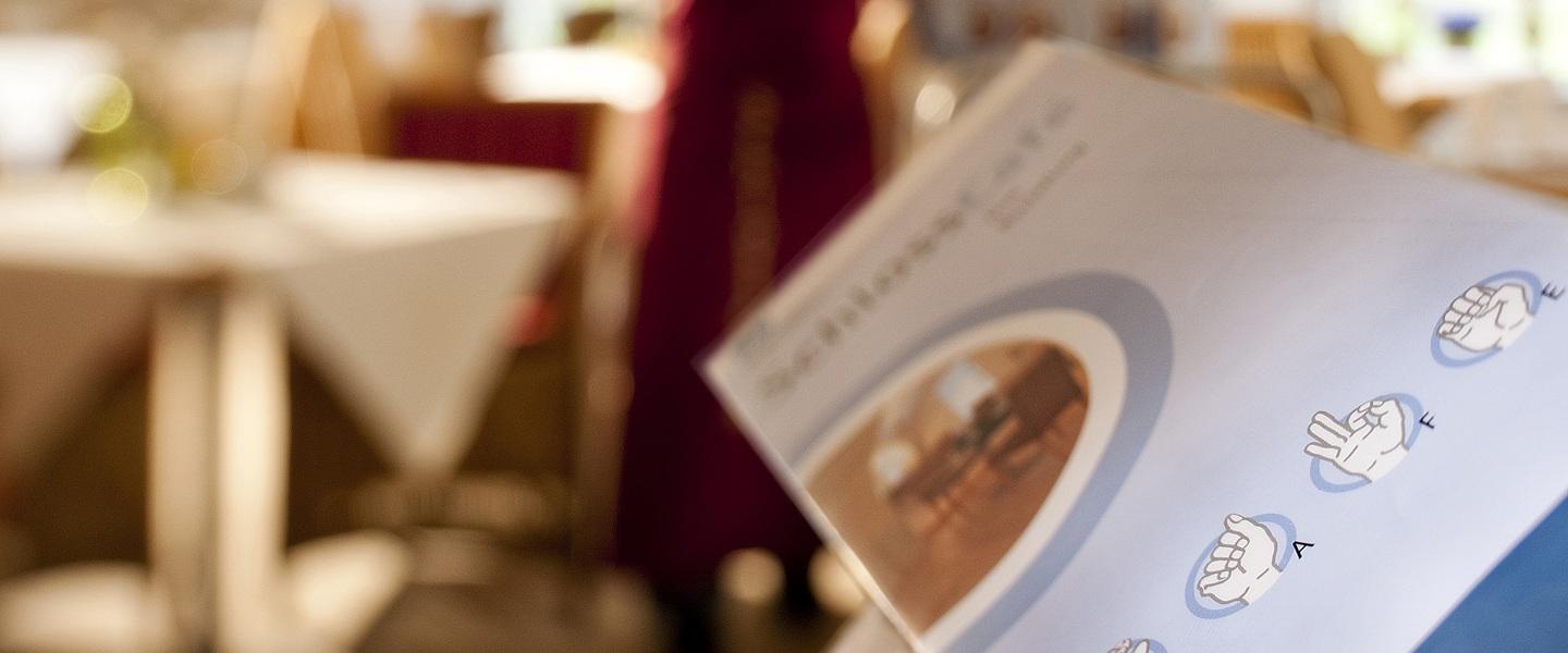 Husumer Speisekarte in Gebärdensprache