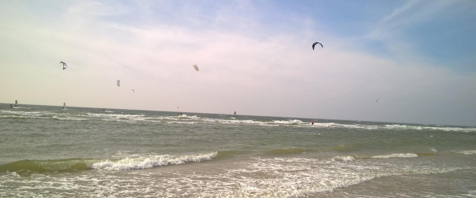 Surfer auf der Insel Rømø/DK