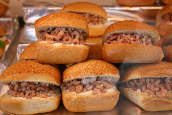 Frische Krabbenbrötchen